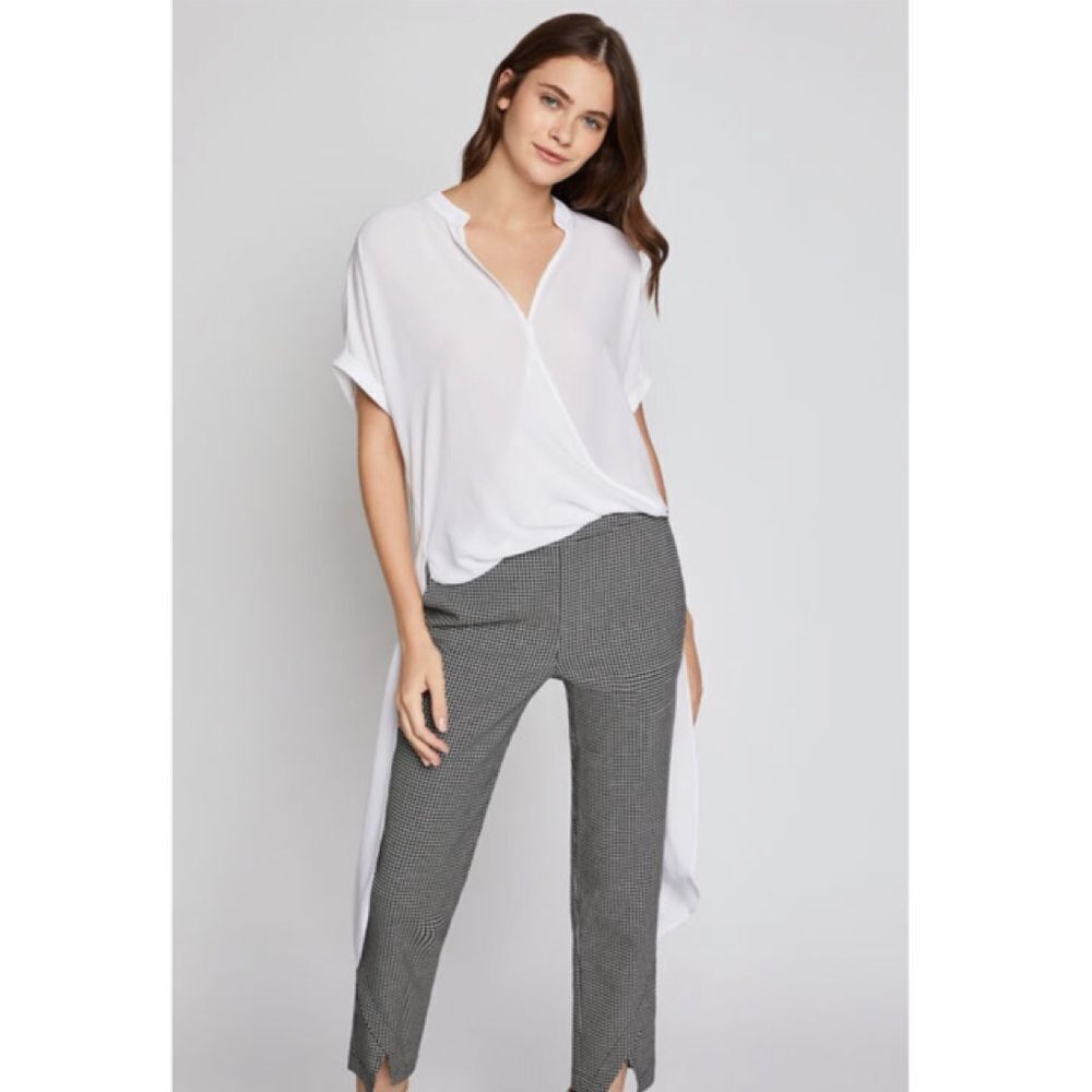 BCBGeneration High Low Top